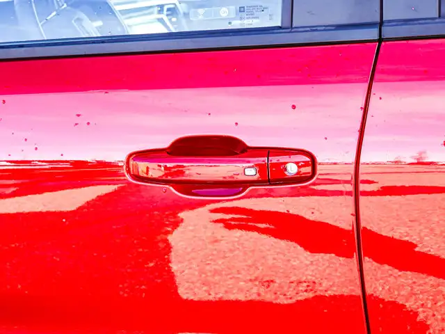 2024 GMC Canyon Elevation 2.7L - Photo 8