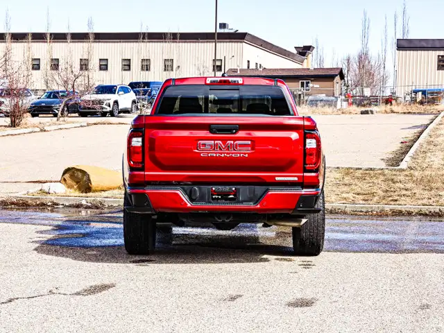 2024 GMC Canyon Elevation 2.7L - Photo 12