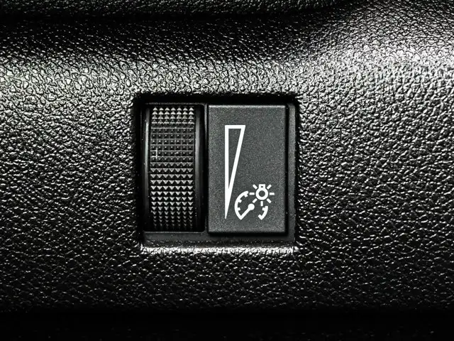 2024 GMC Canyon Elevation 2.7L - Photo 18