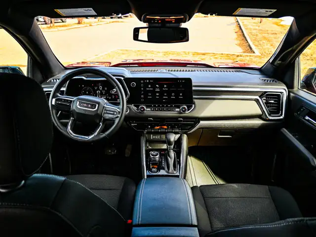 2024 GMC Canyon Elevation 2.7L - Photo 30