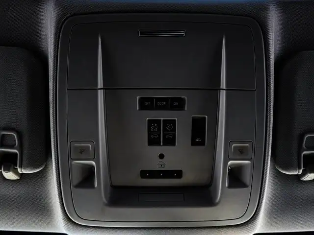 2019 GMC Sierra 2500HD SLT 6.6L - Photo 29