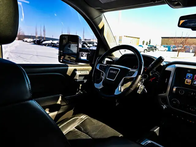 2019 GMC Sierra 2500HD SLT 6.6L - Photo 32