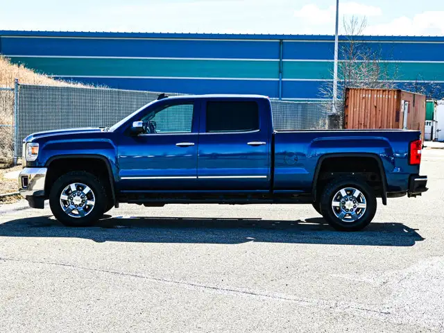 2015 GMC Sierra 2500HD SLT 6.0L - Photo 10
