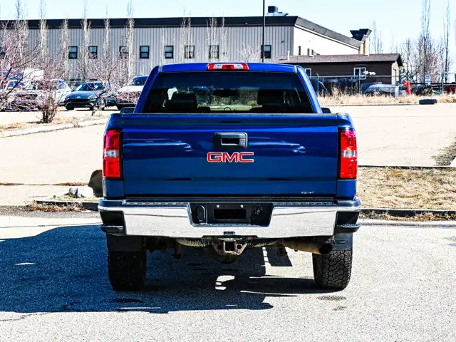 2015 GMC Sierra 2500HD SLT 6.0L - Photo 12