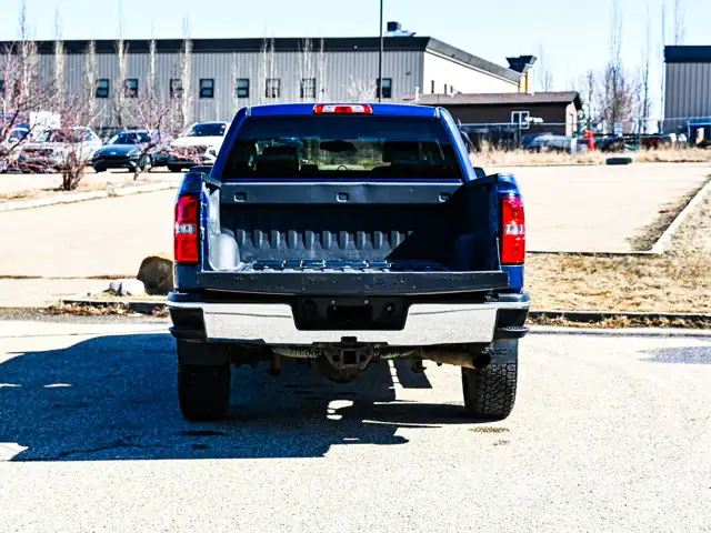 2015 GMC Sierra 2500HD SLT 6.0L - Photo 15