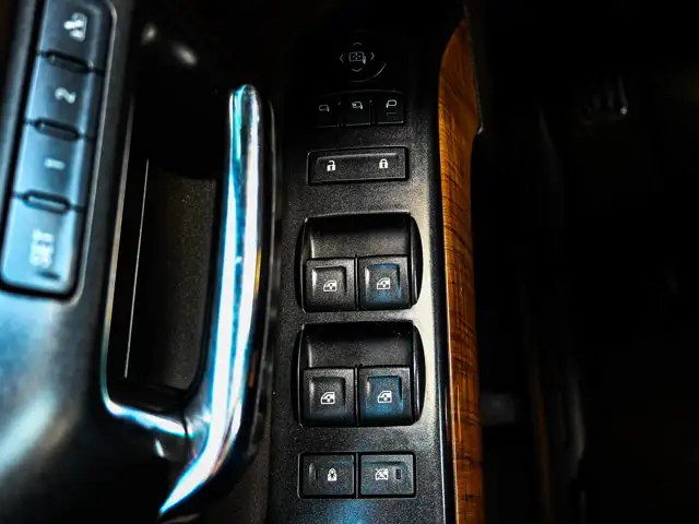 2015 GMC Sierra 2500HD SLT 6.0L - Photo 17