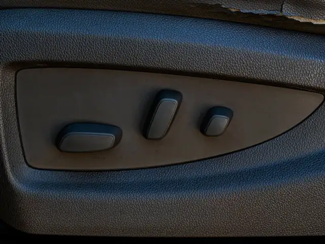 2015 GMC Sierra 2500HD SLT 6.0L - Photo 19