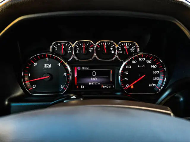 2015 GMC Sierra 2500HD SLT 6.0L - Photo 22