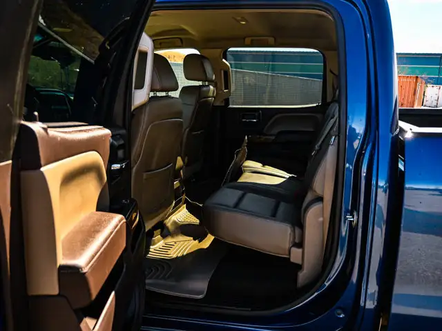 2015 GMC Sierra 2500HD SLT 6.0L - Photo 29