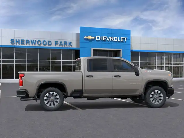 2026 Chevrolet Silverado 2500HD Custom - Photo 5