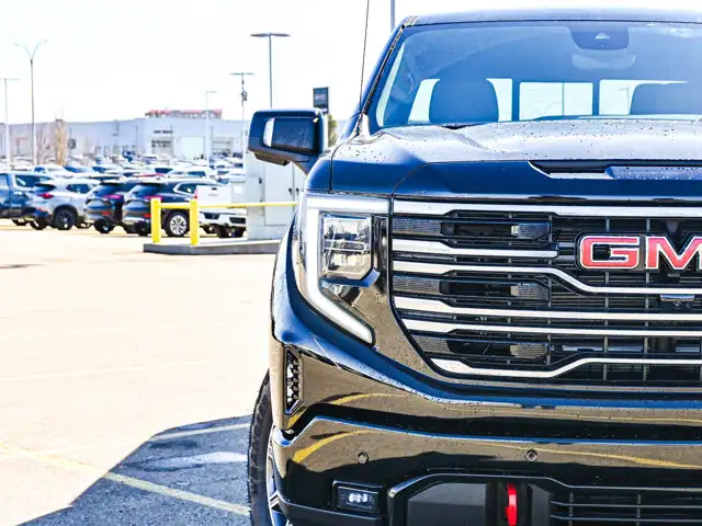 2026 GMC Sierra 1500 AT4 - Photo 6