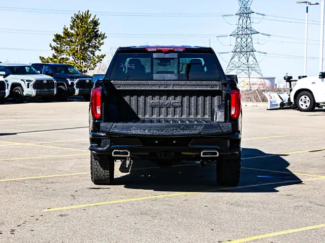 2026 GMC Sierra 1500 AT4 - Photo 15
