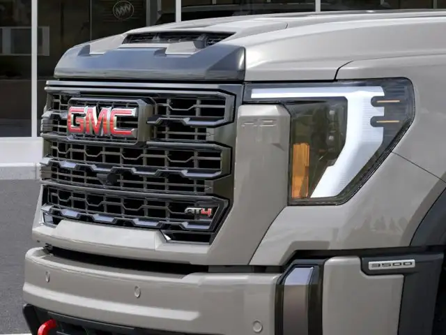 2026 GMC Sierra 3500HD AT4 - Photo 13