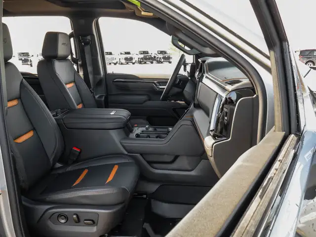 2026 GMC Sierra 3500HD AT4 - Photo 20