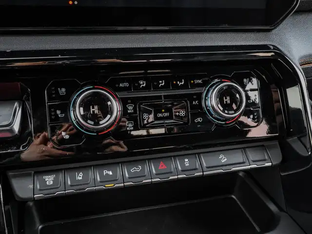 2026 GMC Sierra 3500HD AT4 - Photo 31