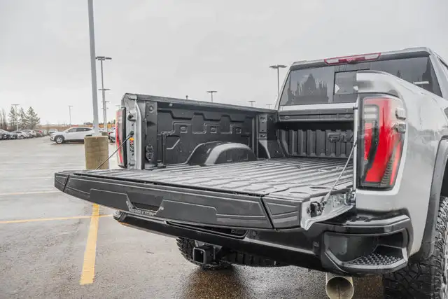2026 GMC Sierra 2500HD AT4X - Photo 8
