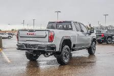 2026 GMC Sierra 2500HD AT4X - Photo 9