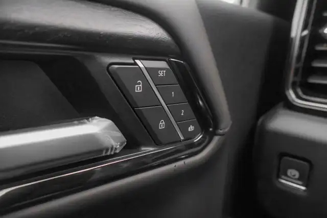 2026 GMC Sierra 2500HD AT4X - Photo 18