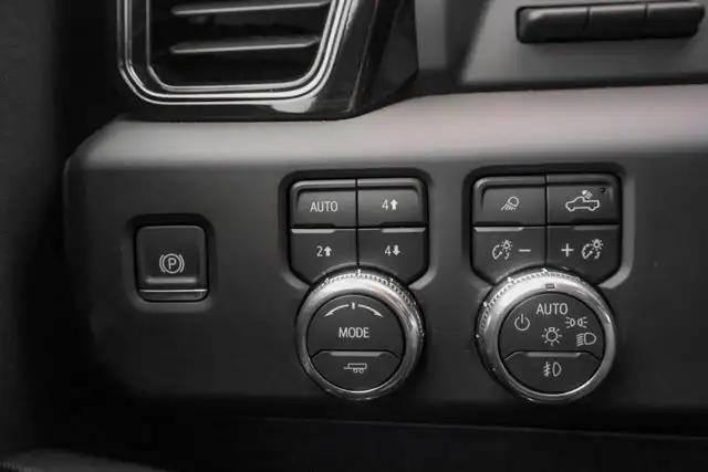 2026 GMC Sierra 2500HD AT4X - Photo 19