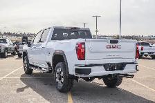 2026 GMC Sierra 3500HD Denali - Photo 6