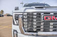 2026 GMC Sierra 3500HD Denali - Photo 11