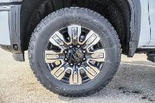 2026 GMC Sierra 3500HD Denali - Photo 13