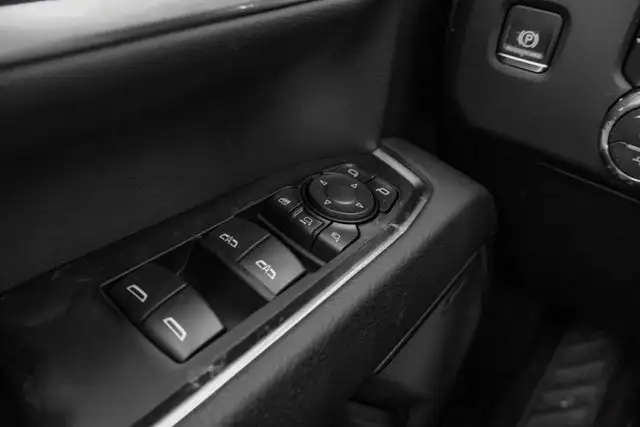 2026 GMC Sierra 3500HD Denali - Photo 17