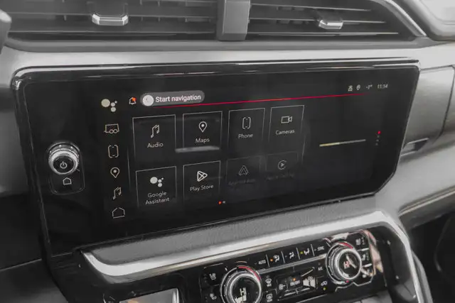 2026 GMC Sierra 3500HD Denali - Photo 25