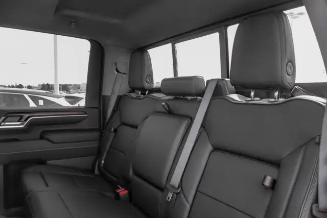 2026 GMC Sierra 3500HD Denali - Photo 34