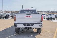 2026 GMC Sierra 3500HD AT4 - Photo 7