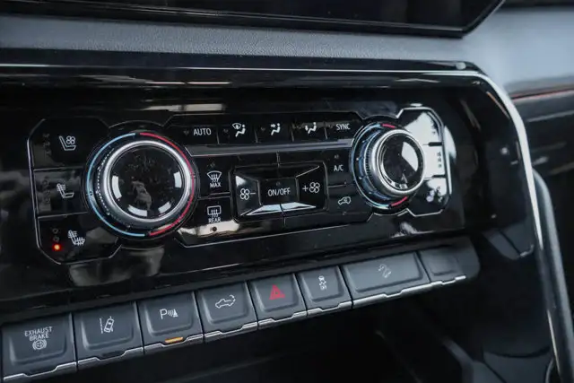 2026 GMC Sierra 3500HD AT4 - Photo 27