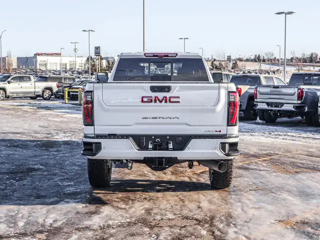 2026 GMC Sierra 3500HD AT4 - Photo 7