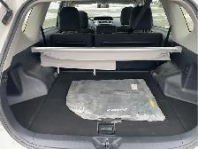 2017 Toyota Prius v - Photo 15