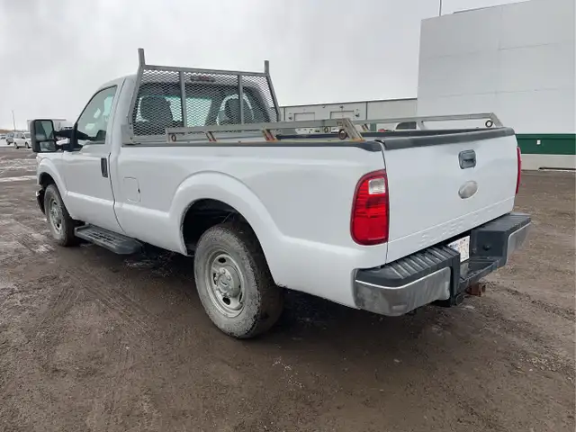 2011 Ford F-250 Super Duty - Photo 3