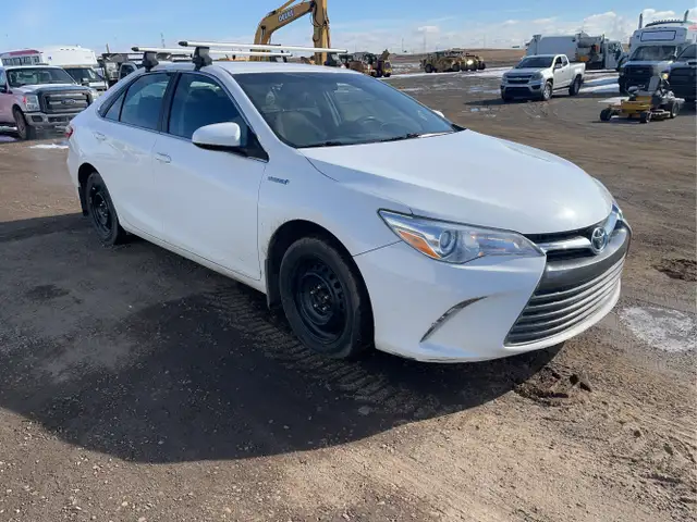 2017 Toyota Camry Hybrid - Photo 7