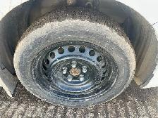 2017 Toyota Camry Hybrid - Photo 12