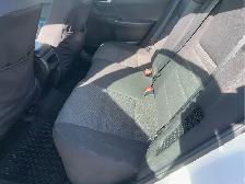 2017 Toyota Camry Hybrid - Photo 18