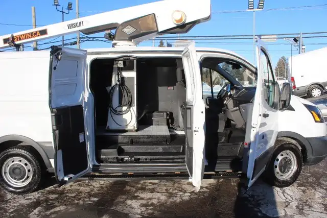 Ford Transit Cargo Van T-350 148 CAMION NACELLE BOOM ISOLÉ / 64. - Photo 16