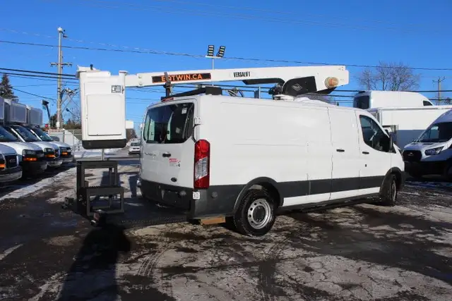 Ford Transit Cargo Van T-350 148 CAMION NACELLE BOOM ISOLÉ / 64. - Photo 18