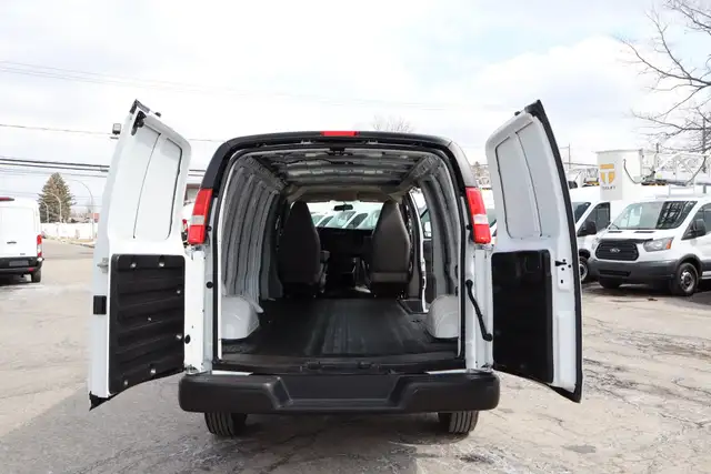 Chevrolet Express Cutaway 2500 CARGO ALLONGÉ / 44.000 KM CERTIFI - Photo 15