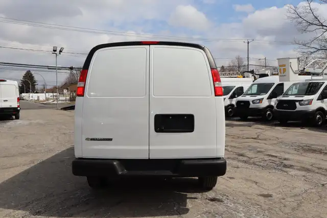 Chevrolet Express Cutaway 2500 CARGO ALLONGÉ / 44.000 KM CERTIFI - Photo 18