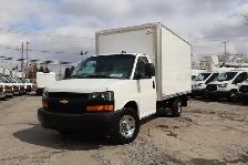 Chevrolet Express Cutaway 3500 CUBE 14 PIEDS ROUE SIMPLE / 6.6 L - Photo 9