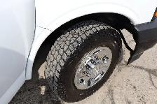 Chevrolet Express Cutaway 3500 CUBE 14 PIEDS ROUE SIMPLE / 6.6 L - Photo 13