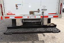 Chevrolet Express Cutaway 3500 CUBE 14 PIEDS ROUE SIMPLE / 6.6 L - Photo 17