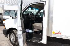 Chevrolet Express Cutaway 3500 CUBE 14 PIEDS ROUE SIMPLE / 6.6 L - Photo 21