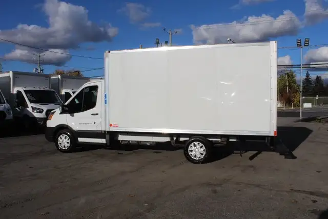 Ford Transit Cargo Van TRANSIT T-250 CUBE 14 PIEDS ROUE SIMPLE / - Photo 2