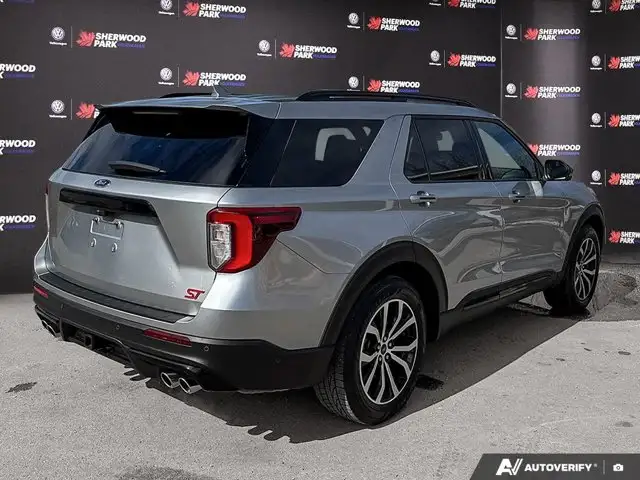 2020 Ford Explorer ST | HEATED & COOLED SEATS | PANO-ROOF - Photo 6