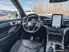 2020 Ford Explorer ST | HEATED & COOLED SEATS | PANO-ROOF - Photo 10