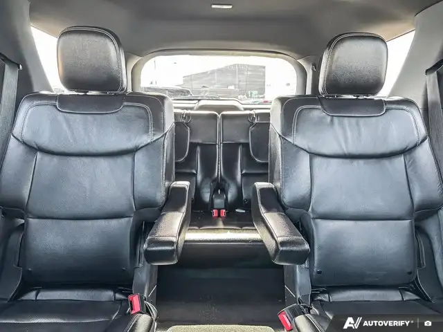 2020 Ford Explorer ST | HEATED & COOLED SEATS | PANO-ROOF - Photo 14