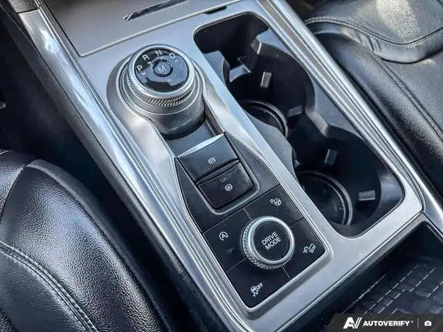 2020 Ford Explorer ST | HEATED & COOLED SEATS | PANO-ROOF - Photo 18